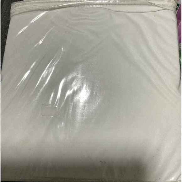 ⚡️Premium mattress protector - White (Twin XL) - Picture 2 of 2